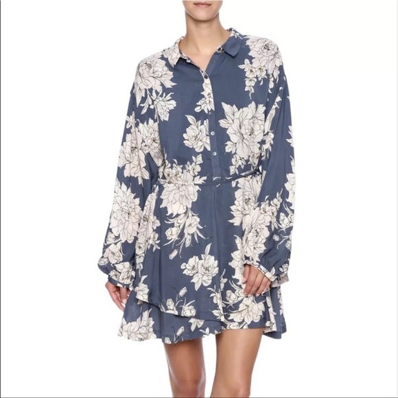 Free people long sleeve blue floral shake it mini dress buttons tie back size S - Picture 3 of 11